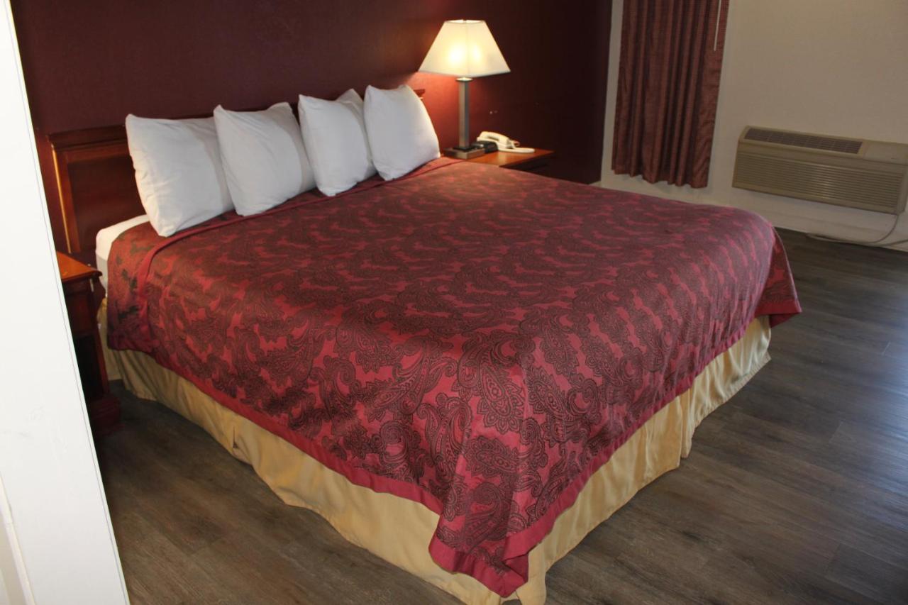 Travel Inn Of Buford Zewnętrze zdjęcie